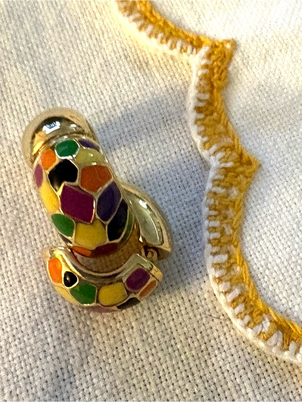 Erwin Pearl Multicolor Enamel Hoop Earrings — Mosaic Pattern - Picture 2 of 8